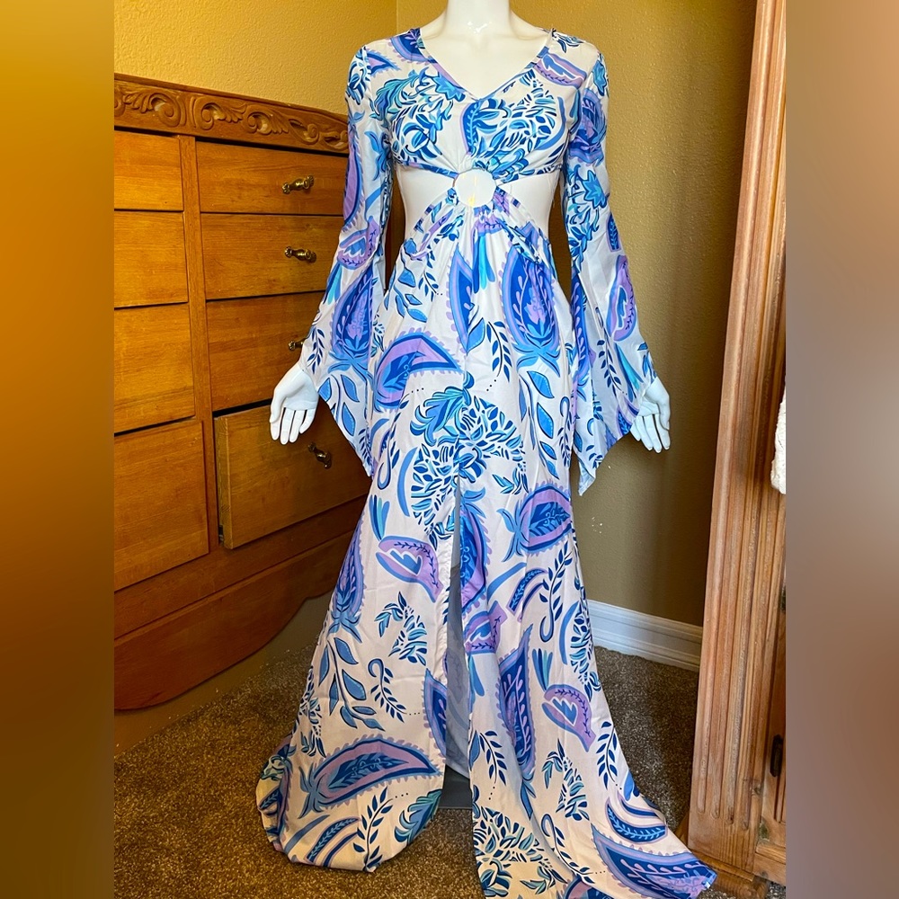 Long Pretty dress